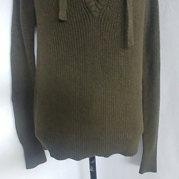 H&M LOGG Tie Up Front Sweater - Picture 3 of 6